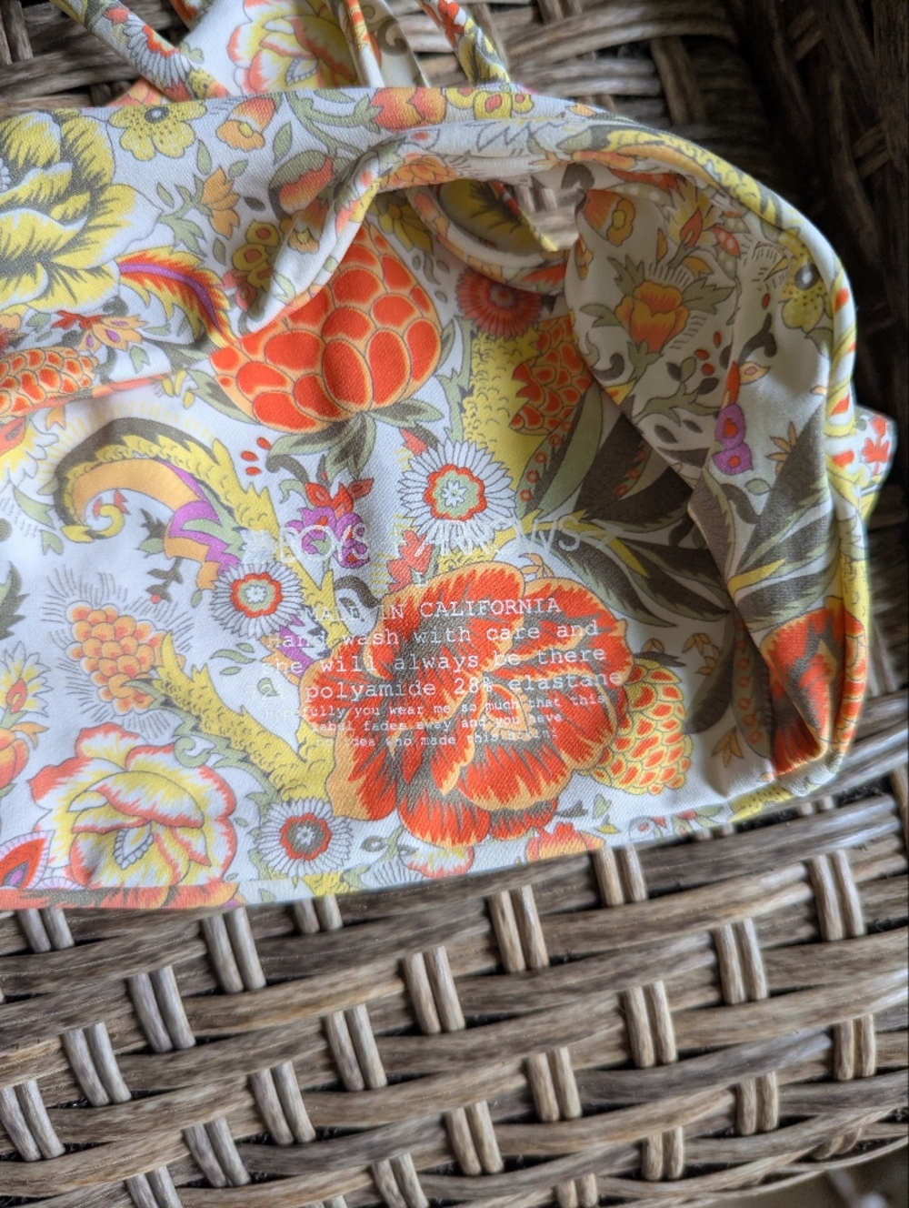 Bev the Burglar Top In Rustic Bloom - Picture 4 of 4